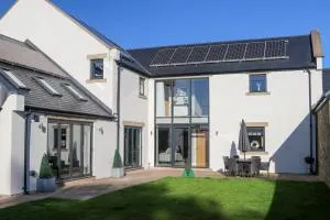 Northumberland Luxury Stays - The Chivits - Acklington