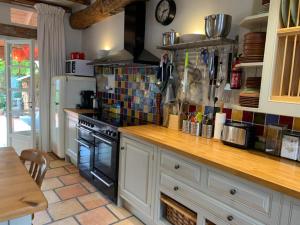 Maisons de vacances Charming 2-Bed House in St Meard de Gurcon : photos des chambres