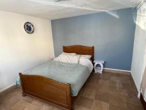 Sejours chez l'habitant Camping Cote de Chevre : Chambre Double