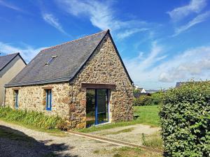 Maisons de vacances Maison Crozon, 3 pieces, 4 personnes - FR-1-370-59 : photos des chambres