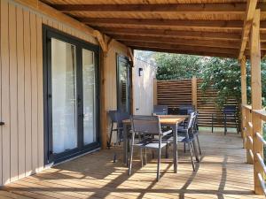Campings Le Beau Veze : photos des chambres