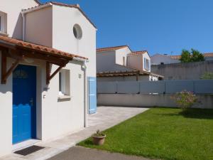 Maisons de vacances Maison La Tranche-sur-Mer, 3 pieces, 6 personnes - FR-1-194-224 : photos des chambres