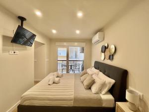 Cozy San Cristobal Apartment in Heart of Alicante