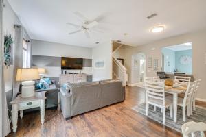 9 Mi to Disney Davenport Townhome with Patio