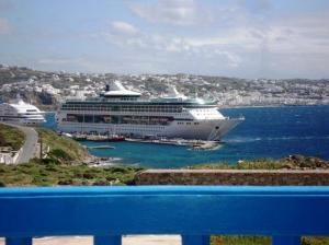 Panorama hotel, 
Mykonos, Greece.
The photo picture quality can be
variable. We apologize if the
quality is of an unacceptable
level.