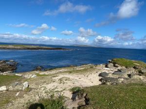 Beautiful Home on Lake Carrowmore
