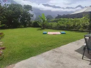 CASA GIRASSOL " uma Janela para o Nascer do Sol " - Сейшал