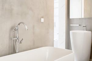 Bright and roomy apartment, in the heart of Athens