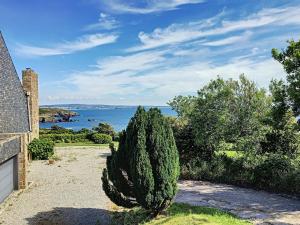 Maisons de vacances Maison Telgruc-sur-Mer, 6 pieces, 7 personnes - FR-1-370-6 : photos des chambres