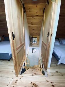 Między Brzozami Domy w lesie