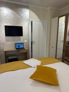 City Center Tirana luxury Orange Apartment 9A