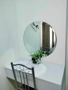 NJs Place, Shore 1 Residences, MOA Complex, Pasay City, Philippines