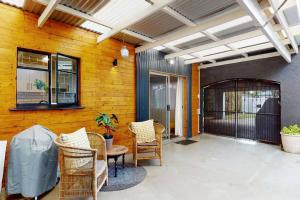 Sixty-Five: Stylish guest suite