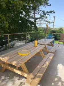 Maisons de vacances Gite la Pommeraie, 8 min de la plage et cabourg : photos des chambres