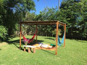 Casa de campo com piscina e natureza São Roque