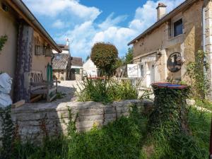 Maisons de vacances Charming Home in Molesme : photos des chambres