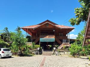 Palanta Roemah Kajoe Syariah Villa