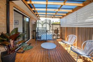 Alkira - Pet Friendly - 4 Mins Walk to Beach