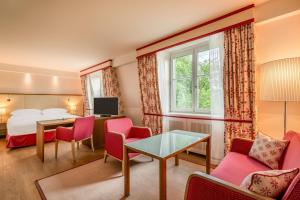 Junior Suite with ETAGE7 Access room in Sheraton Grand Salzburg