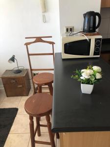 Studio luminoso, acogedor, maravillosa vista al mar primera línea la mejor ubicación de Reñaca y playas