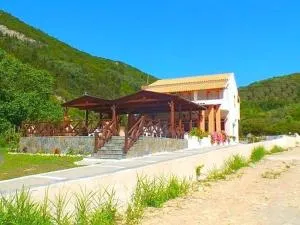 House Anastasia - Айос-Єорйос-Пагон