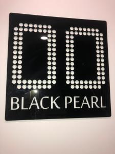 Black Pearl OLD TOWN EXCLUSIVE