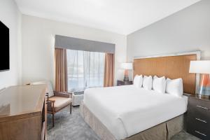 Ramada by Wyndham Bakersfield - 2hvězdičkové hotely ve městě Bakersfield