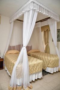 North Coast Beach Hotel