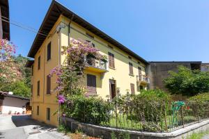 Vicolo 42-private Terrace-200m Lake - Happy Rentals