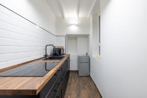woodstyle apartment - navona