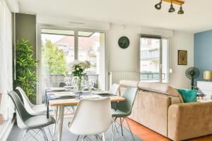 Appartements Le Chill&Chic Terrasse - Parking : photos des chambres