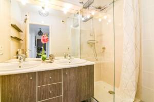 Appartements Le Chill&Chic Terrasse - Parking : photos des chambres