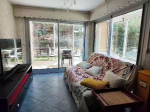 Appartements appartement rez de jardin 6 personnes cagnes sur mer 06 piscine et tennis : Appartement 2 Chambres