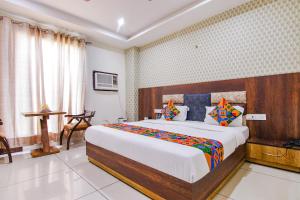 FabHotel Lime Wood