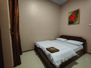 De Hanami Homestay Setrayasa