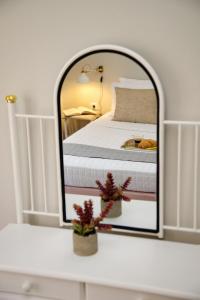 Aroura Homes 2BR Central Balcony Apt Metro