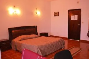 Austral Hotel - Farafangana