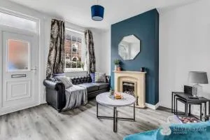 Silver Stag Properties, Newly Renovated 2 BR House - Castle Gresley