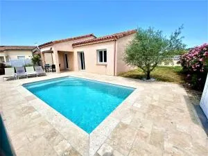 GITE CESAR 6p, 3ch, piscine privée, terrain privé clos, terrain de pétanque - Sampzon