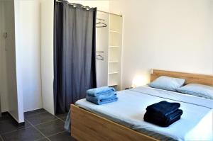 GITE CESAR 6p, 3ch, piscine privée, terrain privé clos, terrain de pétanque