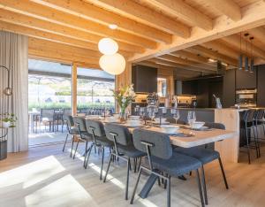Villa Wood - Gîte de prestige en Ardennes - 10 personnes - Sauna, jacuzzi, piscine et billard