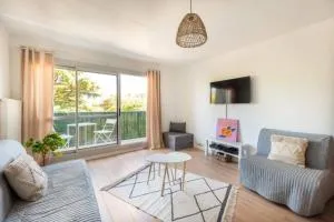 Grand studio pro calme proche centre commodités - 塔朗斯