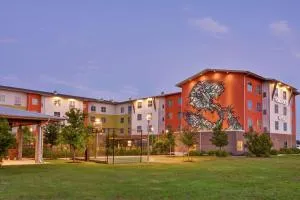 Homewood Suites TechRidge Parmer @ I-35 - 普弗拉热维尔
