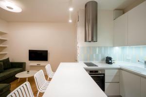 Psaradika Apartment Modern Comfort in Corfu Old Town