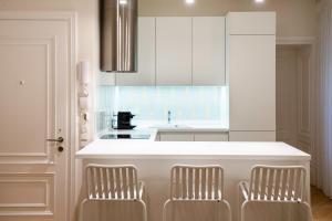 Psaradika Apartment Modern Comfort in Corfu Old Town