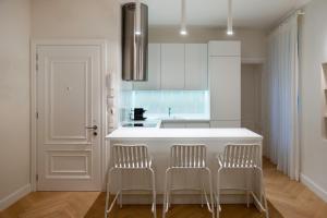 Psaradika Apartment Modern Comfort in Corfu Old Town