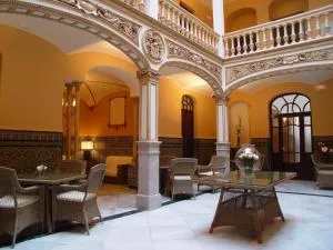 Hotel Rural OLIVENZA PALACIO - Almendral