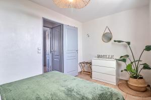 Appartements LE TOLOSANA - Appartement entier aux portes de la Camargue : photos des chambres