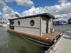 GREBBESTAD - Hausboot im Herzen von Göteborg