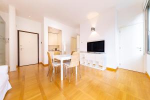 Luxury 1 bedroom Navigli loft